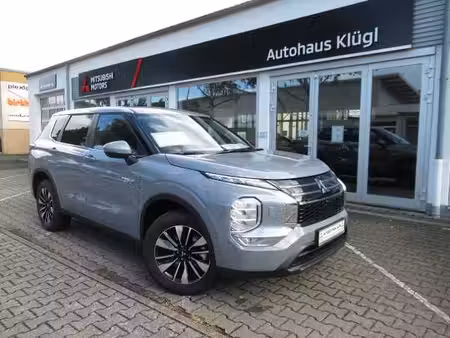 Mitsubishi Outlander PHEV 2.4 306