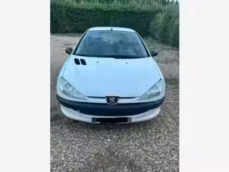 Peugeot 206 1.4 75 XT