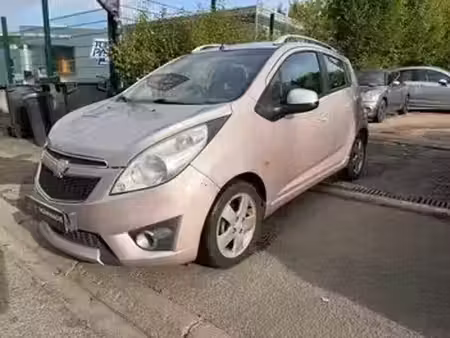 Chevrolet Spark 1.0 68