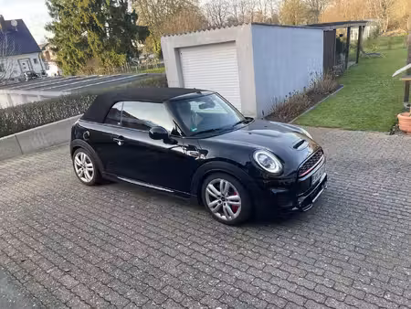 Mini Cabrio John Cooper Works 2.0 231