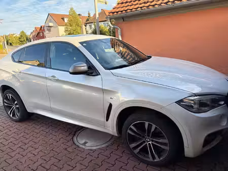 BMW X6 M50d 3.0 381