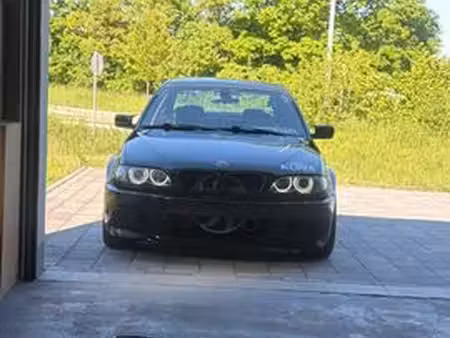 BMW Série 3 320i 2.2 170