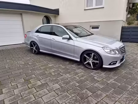 Mercedes-Benz Classe E E 500 V8 5.5 Avantgarde 4Matic