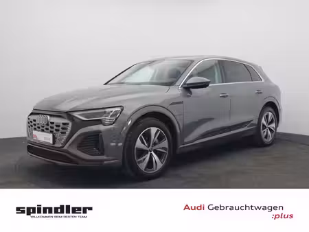 Audi Q8 55 408 S line quattro