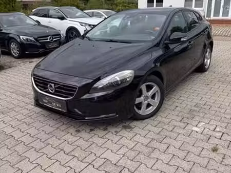 Volvo V40 D2 1.6 115