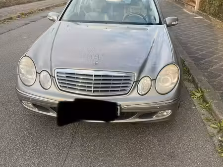 Mercedes-Benz Classe E E 320