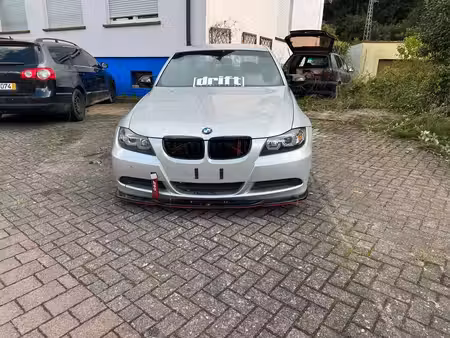 BMW Série 3 318i 2.0