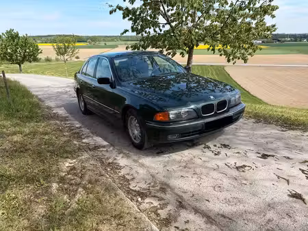 BMW Série 5 528i 2.8 193