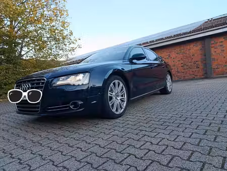 Audi A8 V8 4.2 TDI quattro