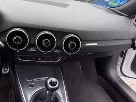 Audi TT 2.0 TFSI 230