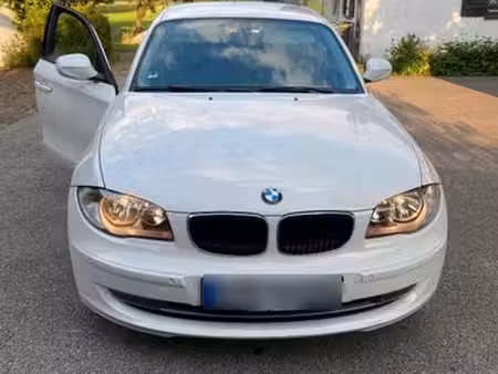 BMW Série 1 118i 2.0 143