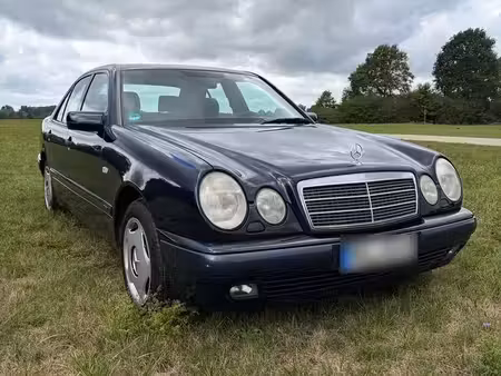 Mercedes-Benz Classe E E 280 V6 2.8 193 Avantgarde