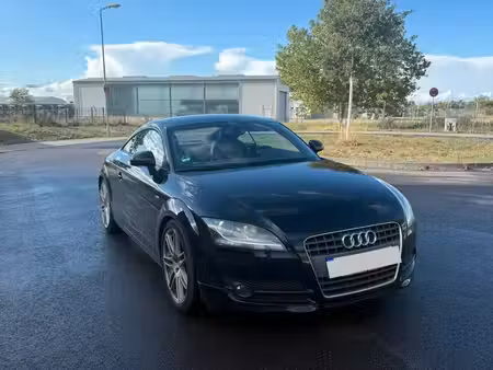 Audi TT 2.0 TFSI 200 S line