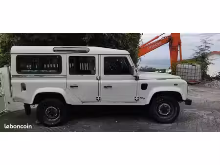Land Rover Defender TD5 2.5 122