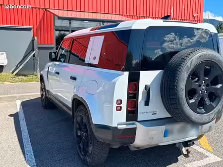 Land Rover Defender P400E 2.0 404 4x4