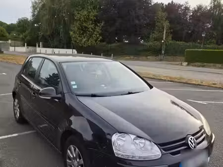 Volkswagen Golf 1.9 TDI 105
