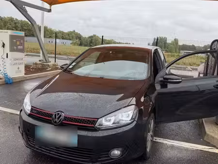 Volkswagen Golf 1.6 TDI 140