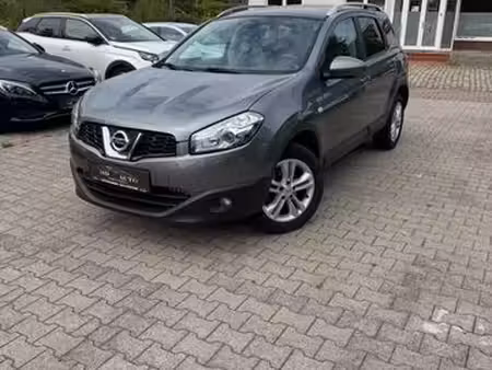 Nissan Qashqai+2 Acenta
