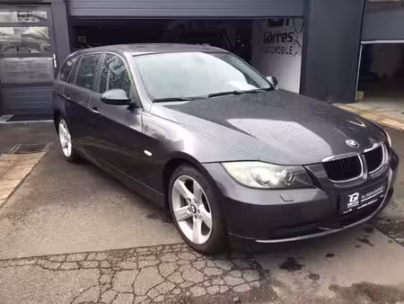 BMW Série 3 320i 2.0 170