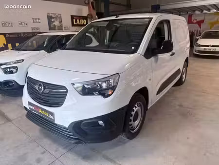 Opel Combo 1.5 BlueHDi 130