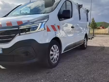 Renault Trafic 2.0 dCi 145