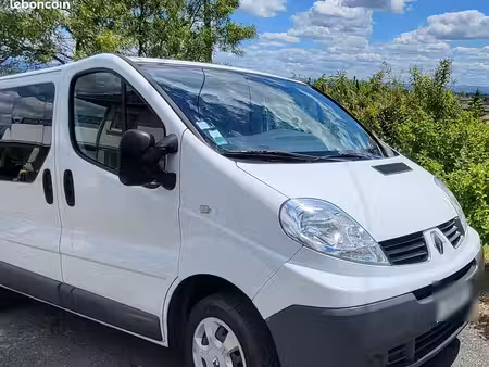 Renault Trafic 2.0 dCi 90