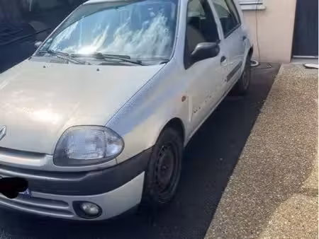 Renault Clio 1.2 58