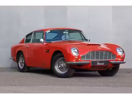 Aston Martin DB6 4.0