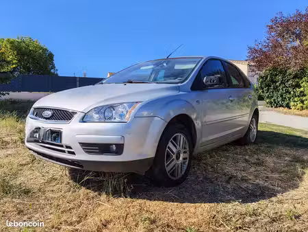 Ford Focus 1.8 125