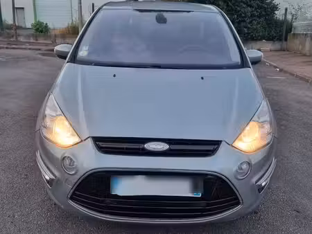 Ford Grand C-max 2.0 TDCi 140 Titanium