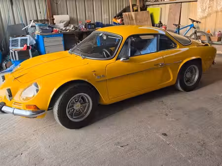 Alpine A110 