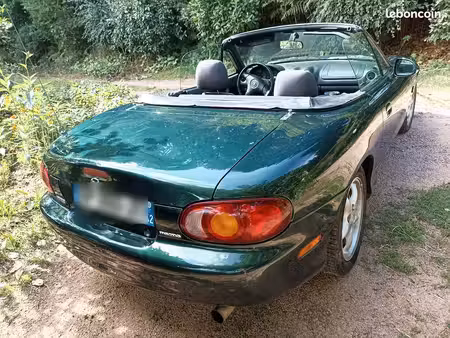 Mazda MX5 1.6 110