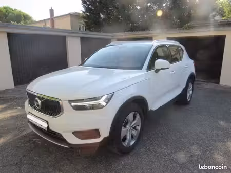 Volvo XC40 D3 2.0 150