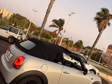 Mini Cabrio Cooper 1.5 136