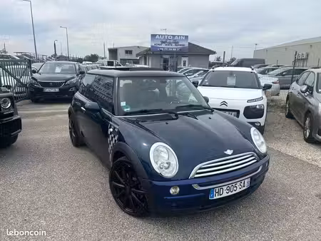 Mini Cabrio Cooper 1.6 115