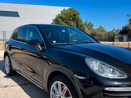 Porsche Cayenne Turbo V8 4.8 500 4x4