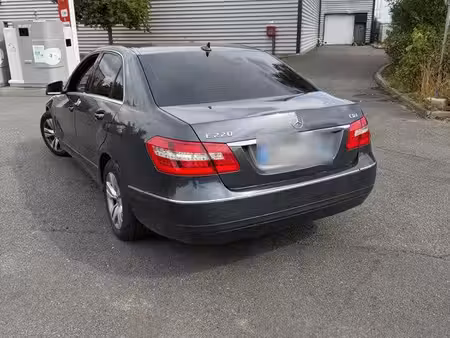 Mercedes-Benz Classe E E 220 2.1 170