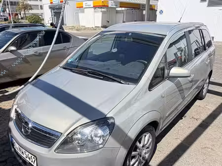 Opel Zafira 1.9 CDTI 120