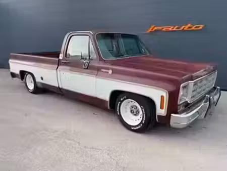 Chevrolet C10 V8 5.7