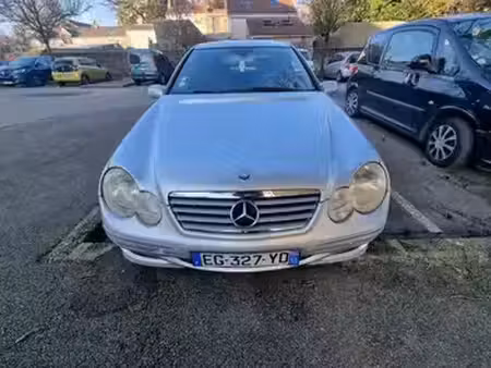 Mercedes-Benz Classe C C 200 Sport