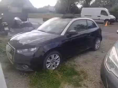 Audi A1 1.6 TDI 90 Ambiente