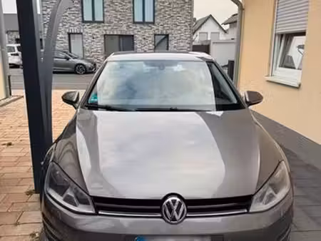 Volkswagen Golf 1.6 TDI 105