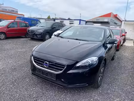 Volvo V40 D2 1.6 115