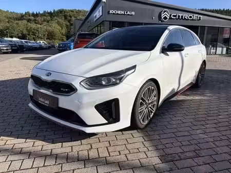 Kia Ceed 1.6 T GDi 204