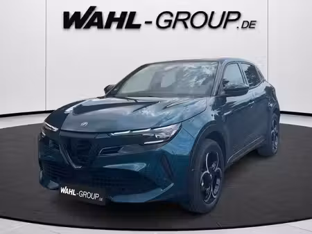 Alfa Romeo Junior Ibrida 1.2 136