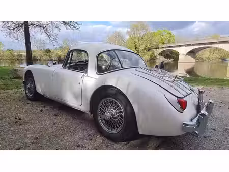 MG MGA 1.6