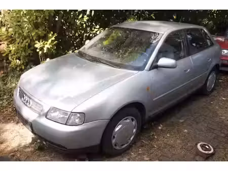 Audi A3 1.6 102 Ambition