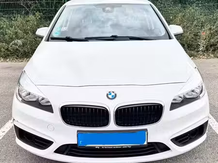 BMW Série 2 218i 1.5 136