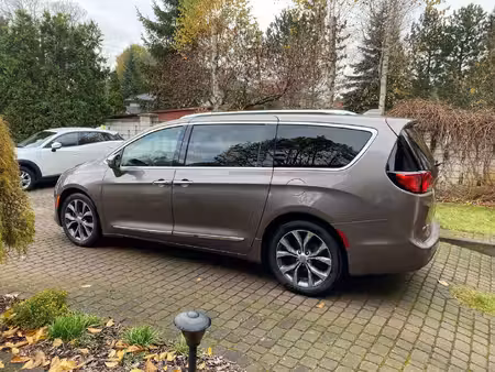 Chrysler Pacifica Limited