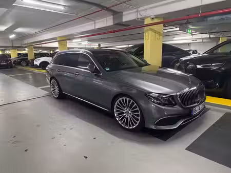Mercedes-Benz Classe E E 220 Exclusive Edition 4Matic